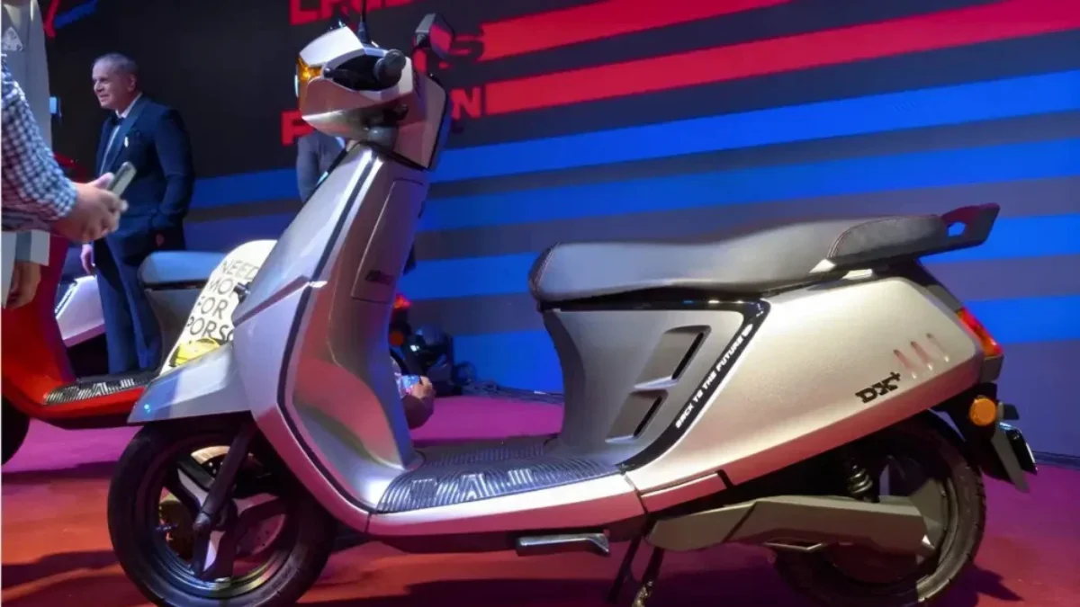 Kinetic DX EV